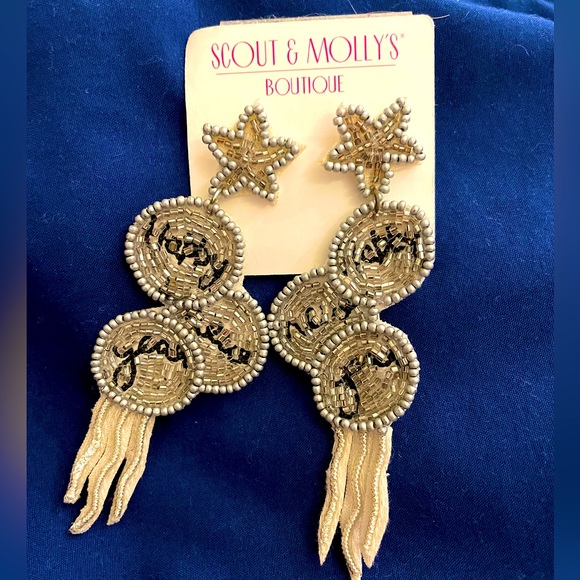 New Year Earrings - Picture 1 of 1